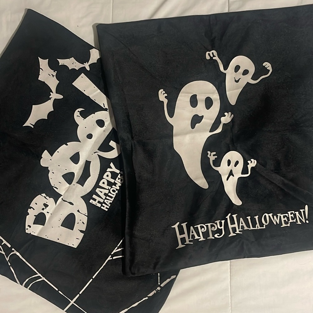 Nice black pillow cover